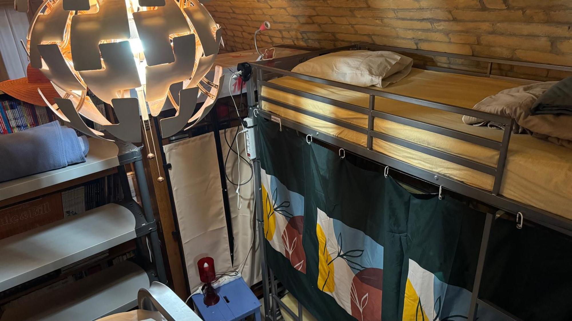 Brant Academy Petite France Hostel Страсбург Екстериор снимка