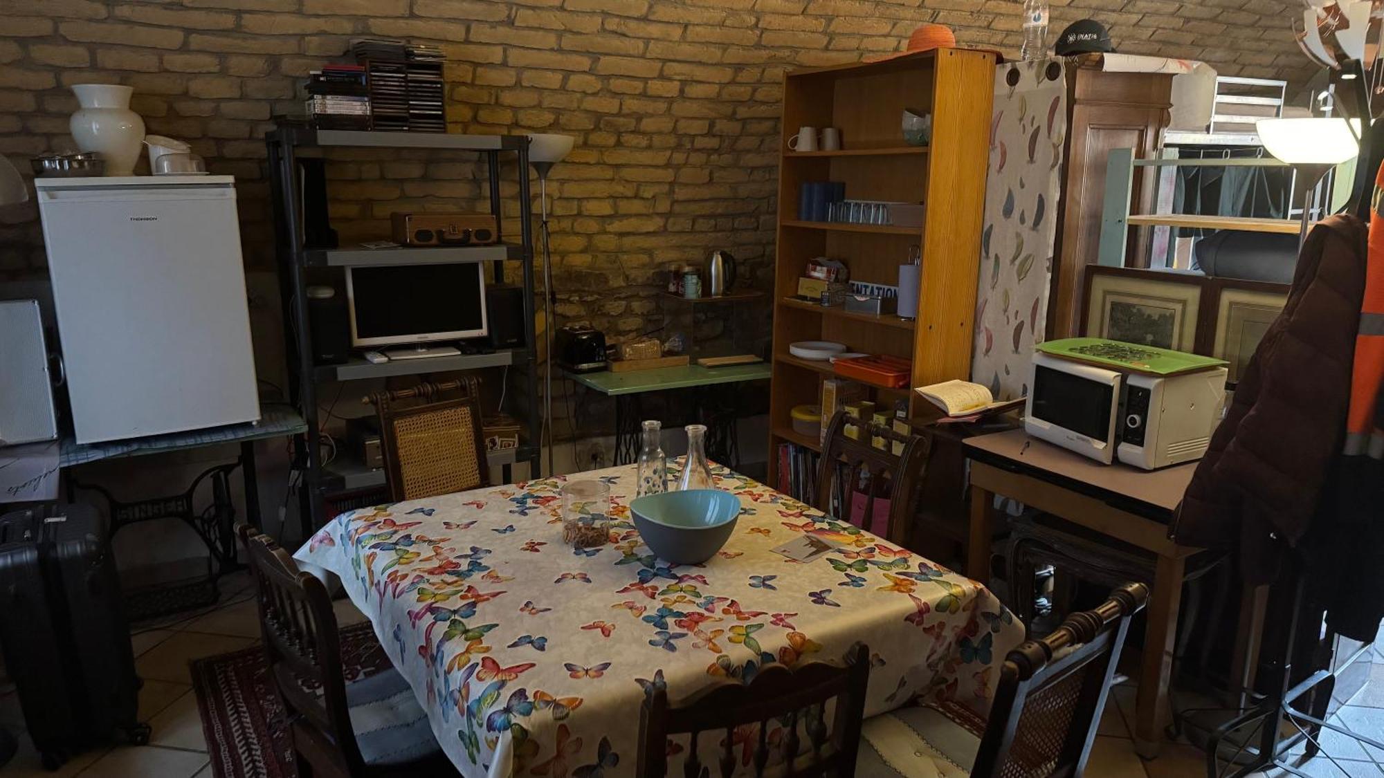 Brant Academy Petite France Hostel Страсбург Екстериор снимка
